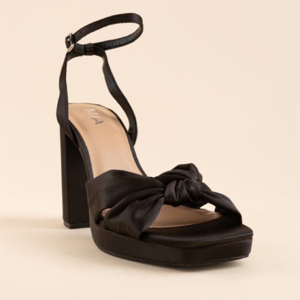 MIA Aliciana Satin Knot Platform Heels Black